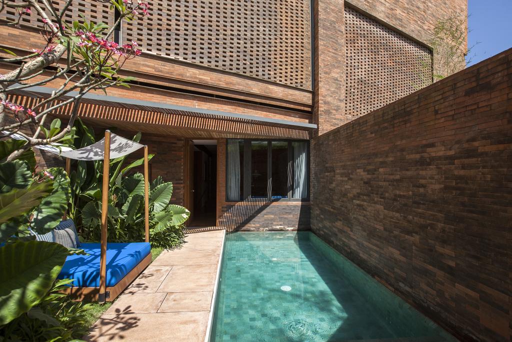 Katamama Suites At Desa Potato Head Семиньяк Экстерьер фото