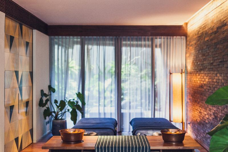 Katamama Suites At Desa Potato Head Семиньяк Экстерьер фото